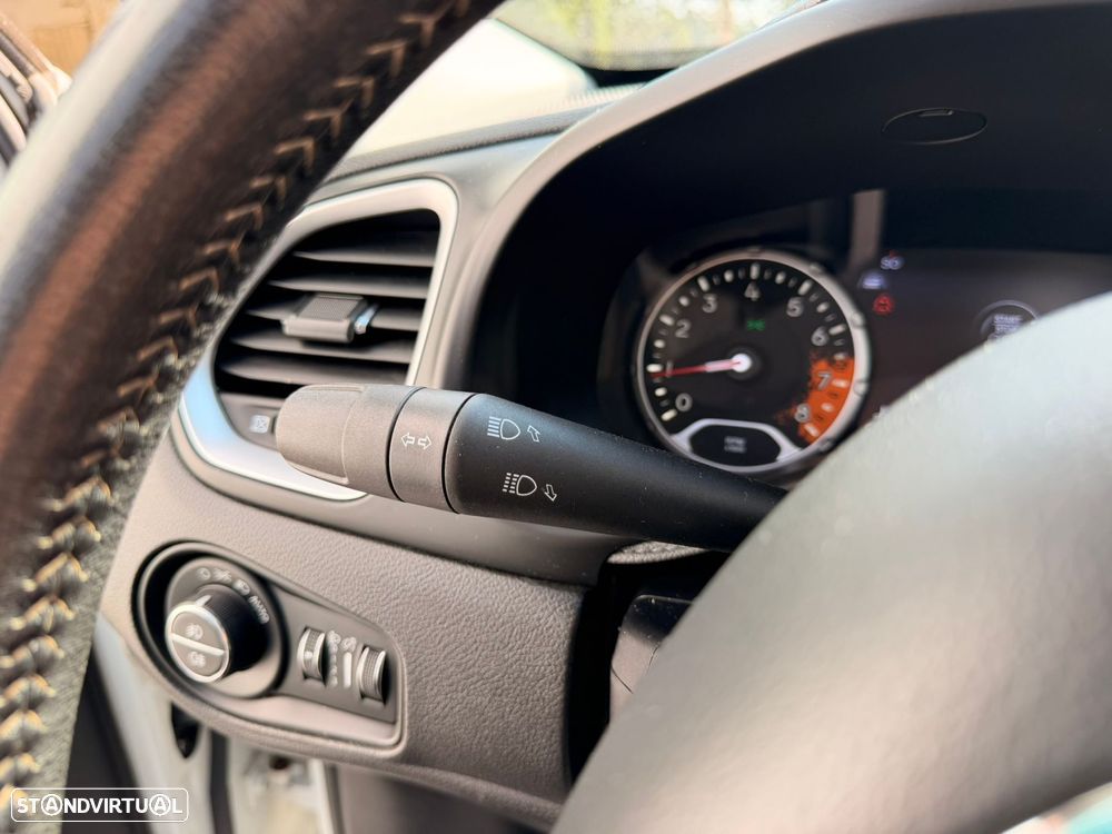 Jeep Renegade 1.4 MA Limited - 32