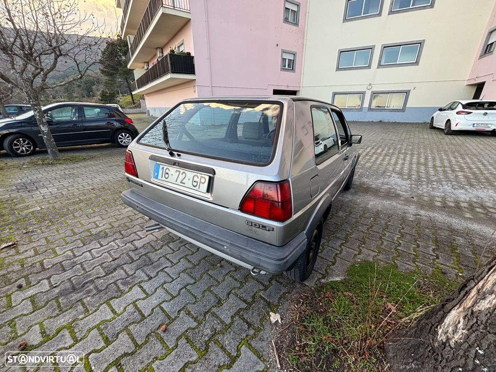 VW Golf 1.6 GTD - 5