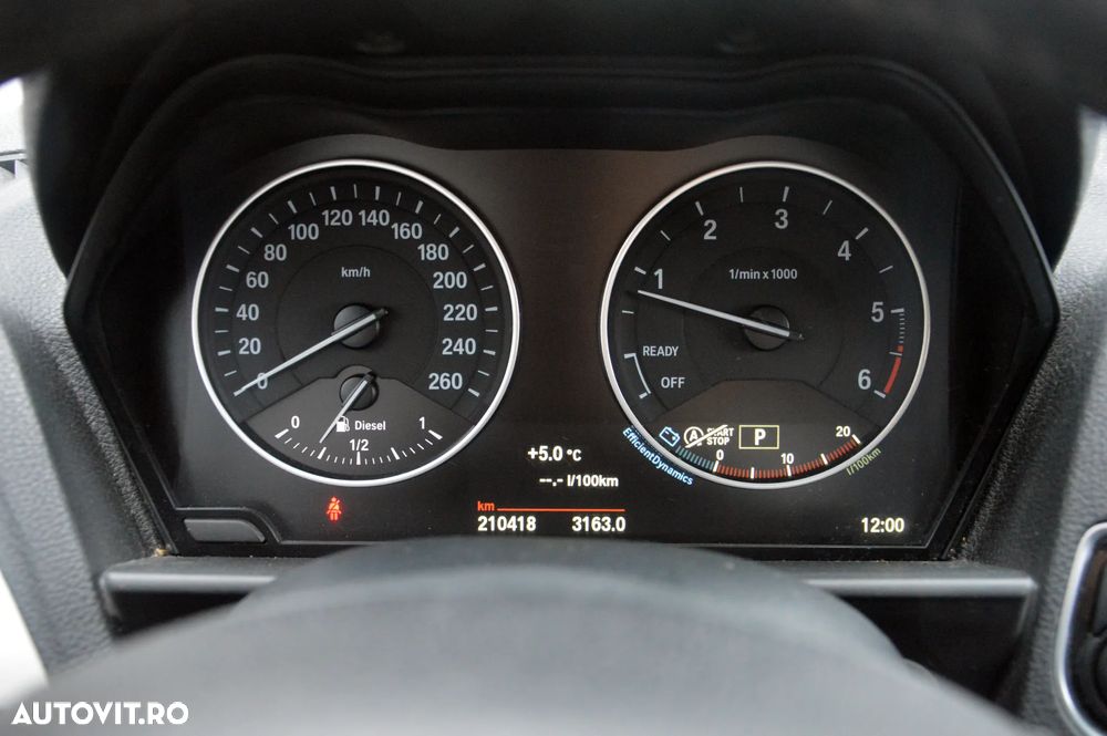 BMW Seria 1 116d Aut. - 32