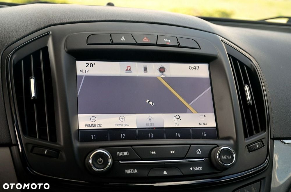 Opel Insignia - 21