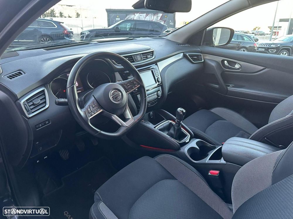 Nissan Qashqai 1.3 DIG-T N-Connecta LED+SKY - 11