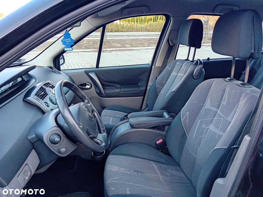 Renault Scenic 2.0 16V Exception - 8