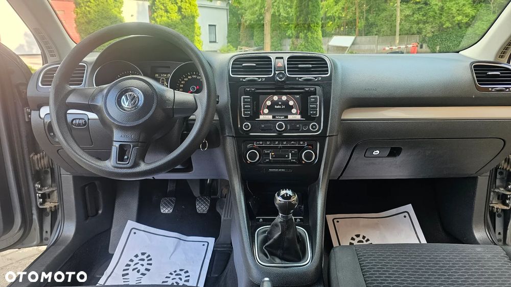 Volkswagen Golf 1.6 TDI Comfortline - 10