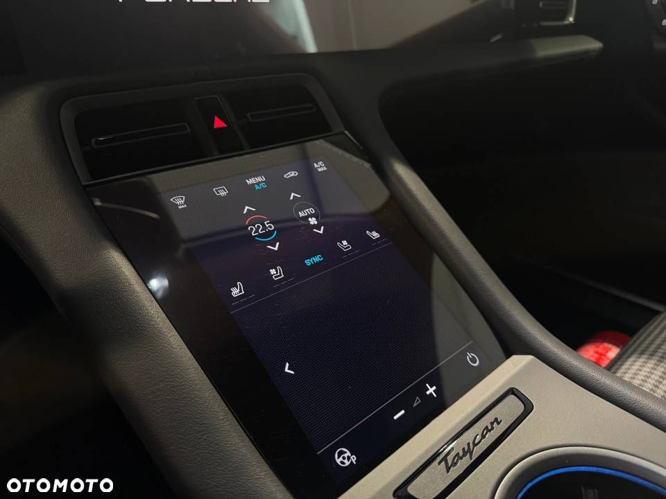 Porsche Taycan 105kWh 4 Performance Plus - 20