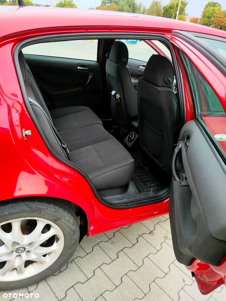 Alfa Romeo 147 1.6 Twin Spark 16V 120 - 8