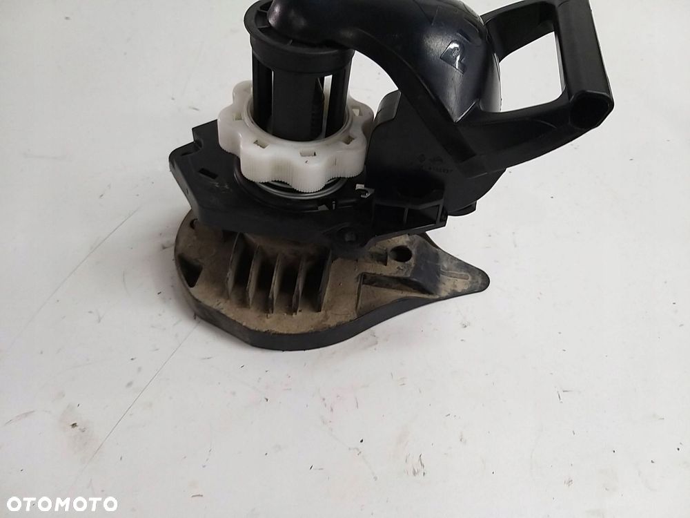 renault clio iv 4 winda uchwyt mocowanie koła zapasowego 8200922466 12r- - 2