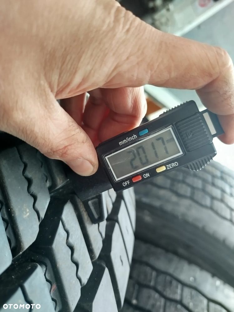 315/80R22.5 156L Continental Scandinavia HD3 4x97% bieżnika używane 1 miesiąc czasu. Założone w Styczniu. - 6