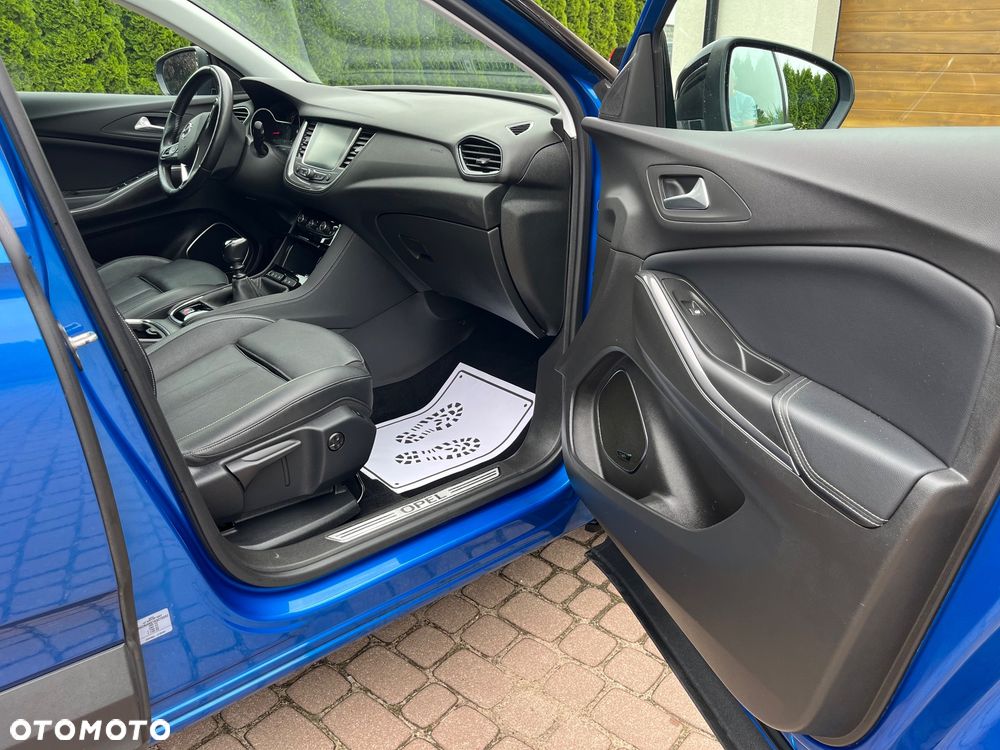 Opel Grandland X - 16