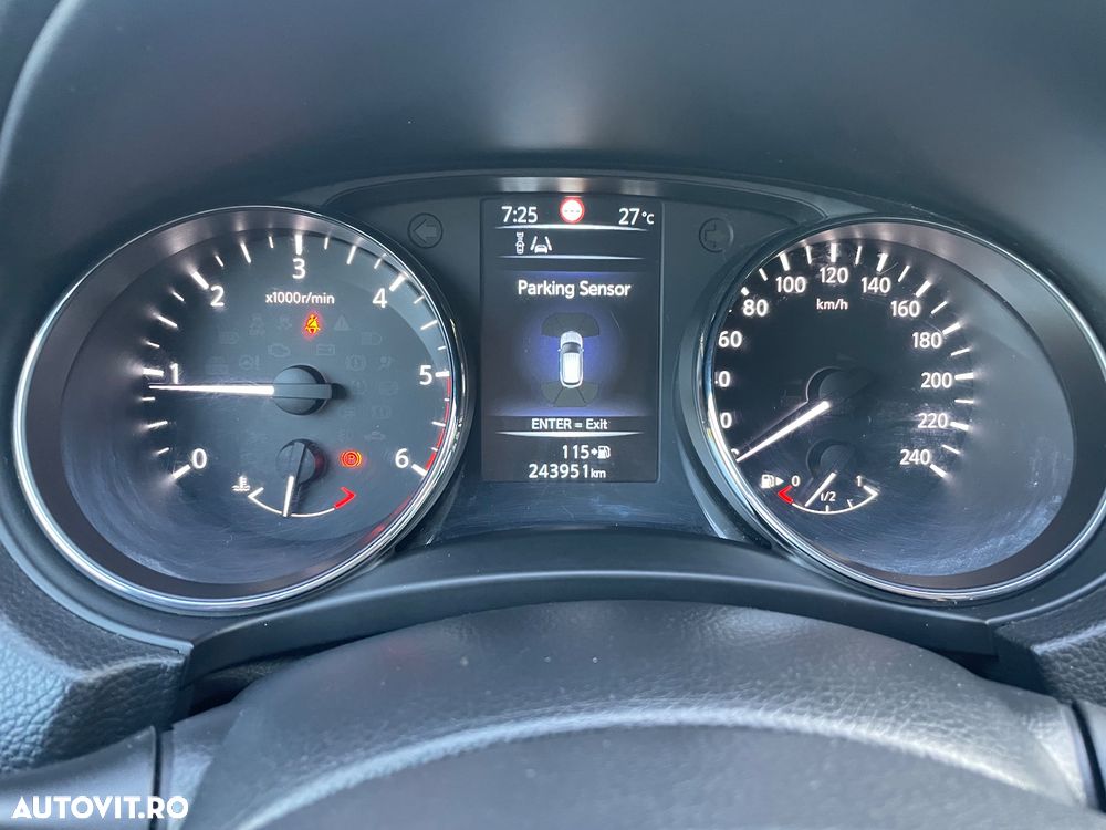 Nissan Qashqai - 25