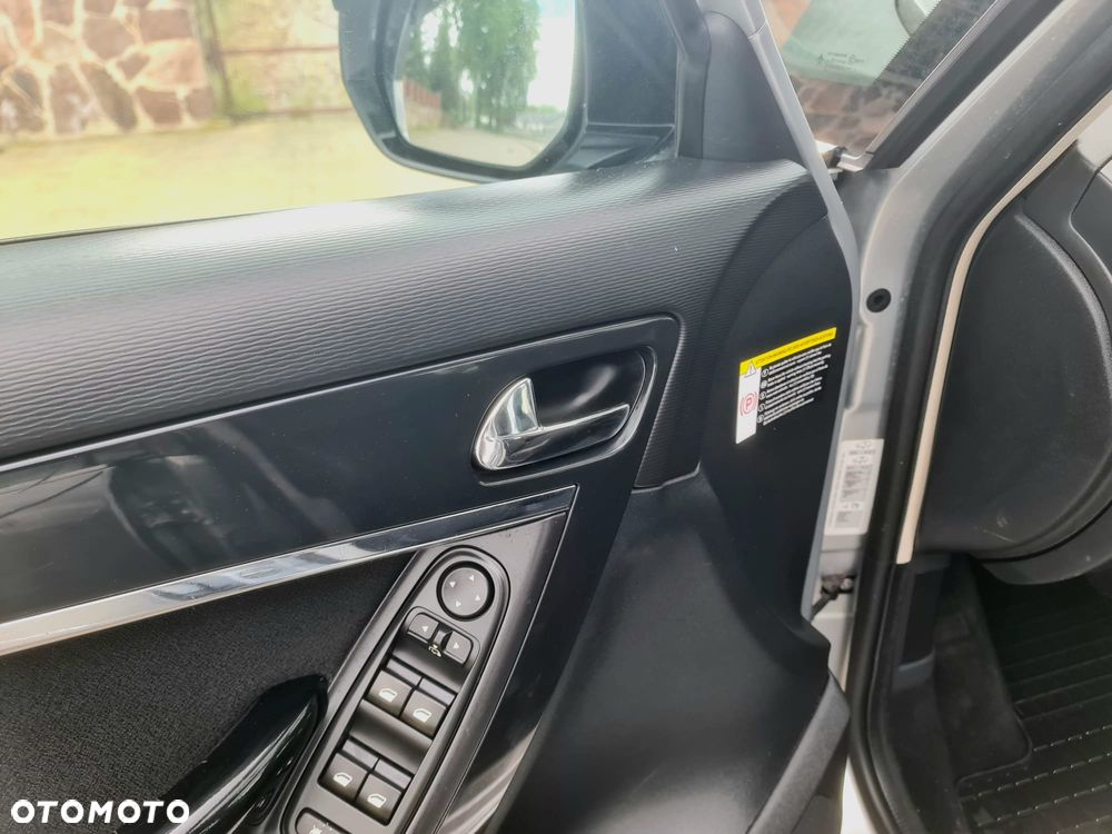 Citroën C4 Picasso THP 150 EGS6 Exclusive - 23