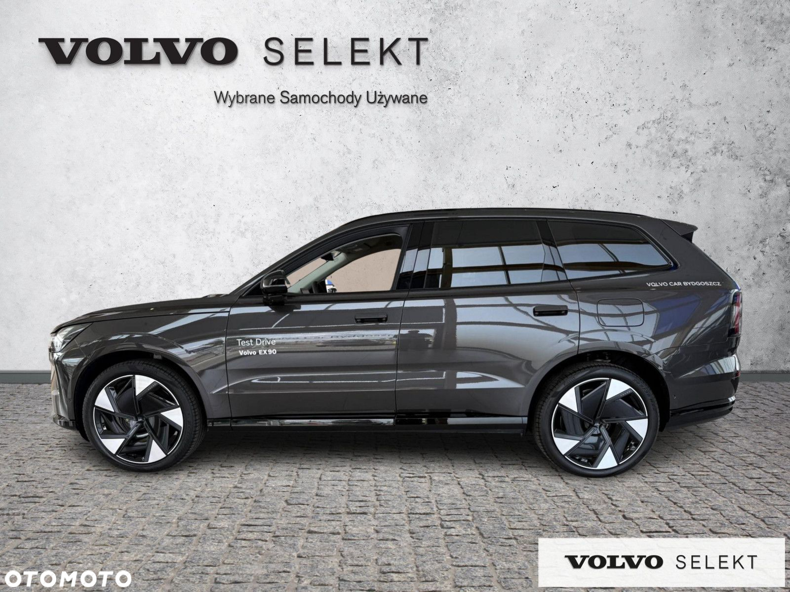 Volvo EX90 - 4