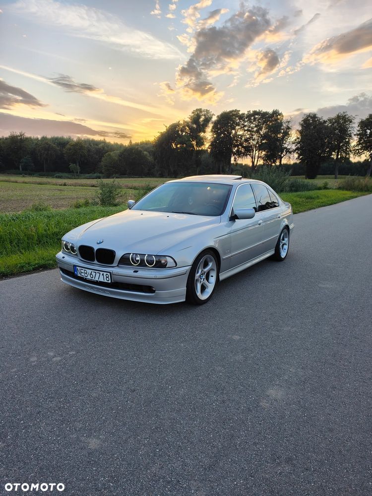 BMW Seria 5 525d - 17