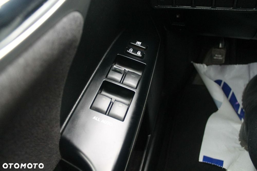 Lexus CT - 19