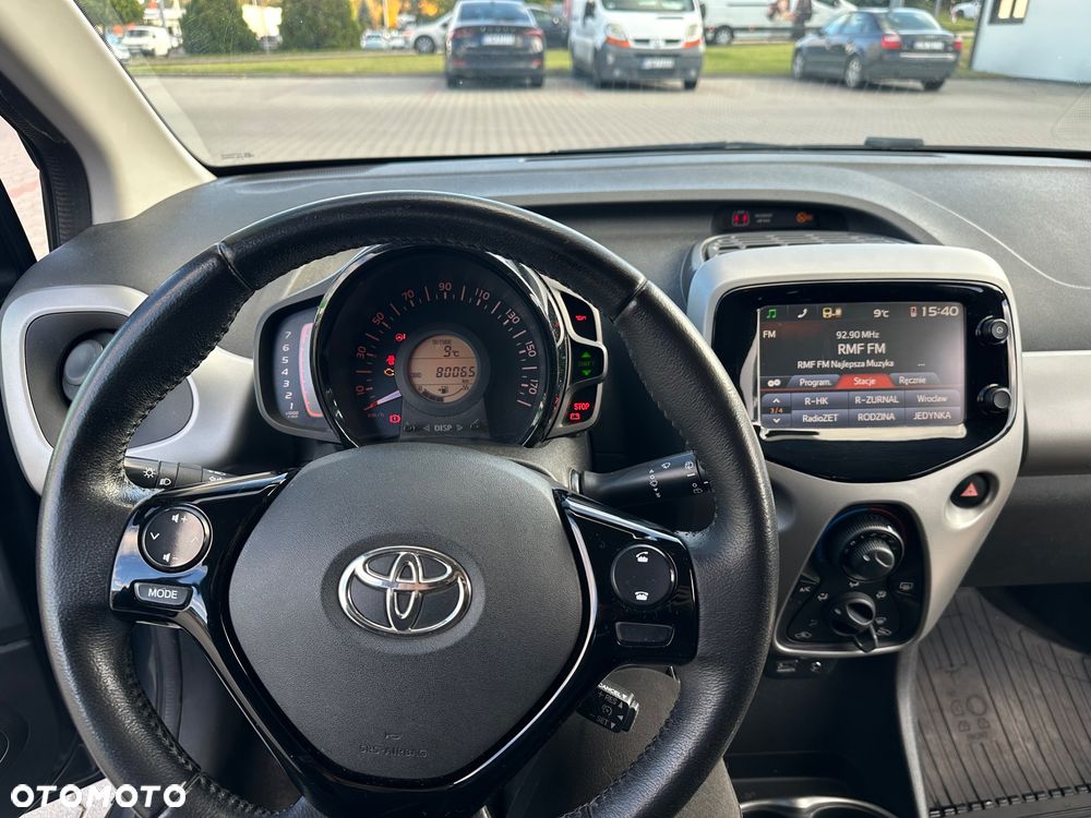 Toyota Aygo 1.0 VVT-i Sprint EU6 - 9