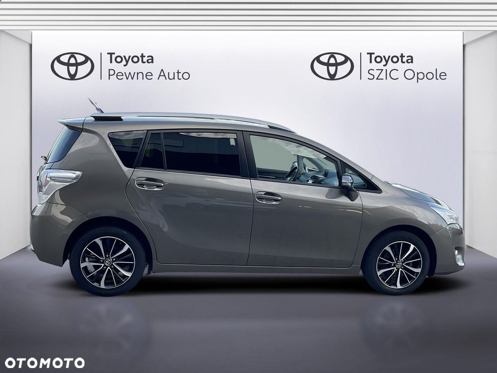 Toyota Verso 1.8 Prestige EU6 - 6