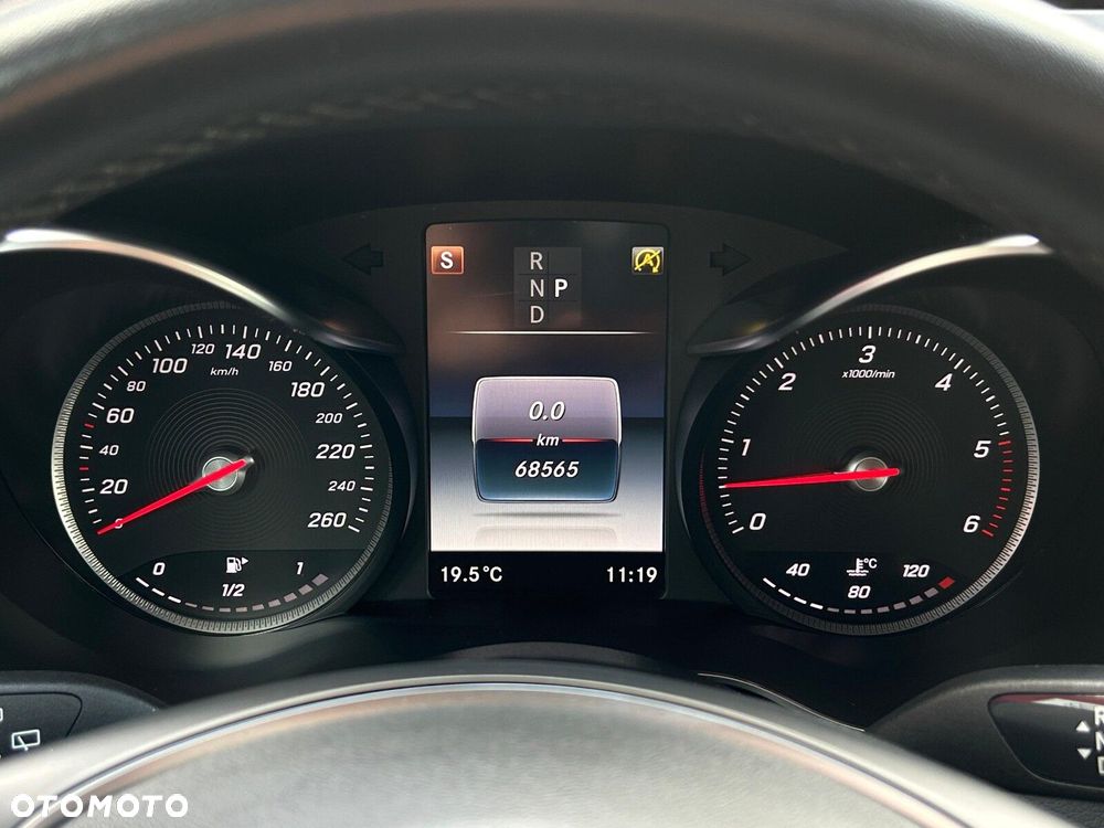 Mercedes-Benz GLC 350 d 4-Matic - 26