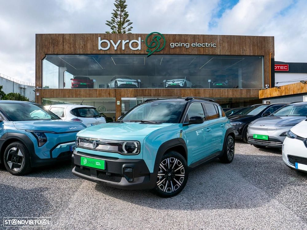 Renault 4 E-Tech 52 kWh Iconic Autonomia Conforto - 1