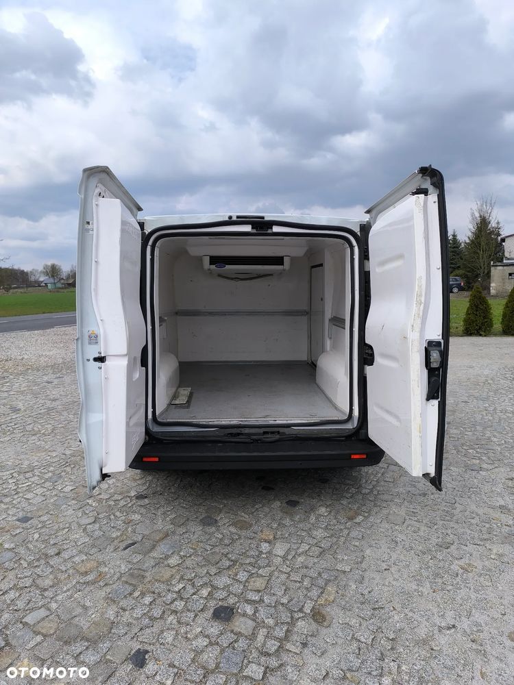 Nissan NV300 - 16