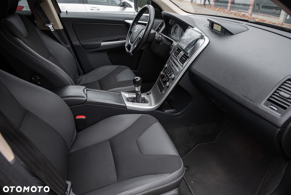 Volvo XC 60 2.4D DRIVe Summum - 30