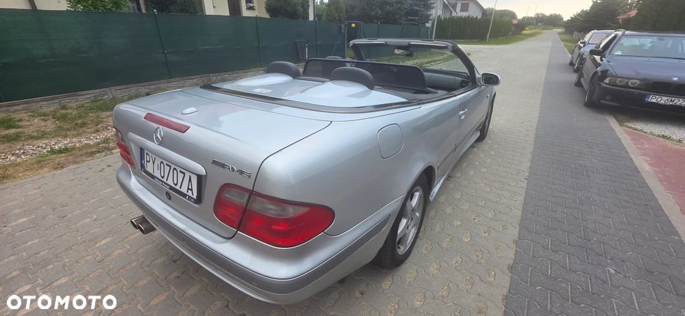 Mercedes-Benz CLK - 15