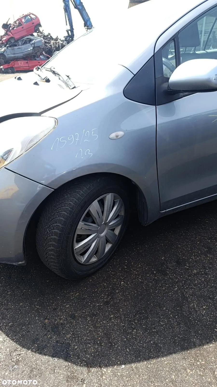 34674 Toyota yaris 2 1.3  vvti 2SZ-FE na części lakier 1F8 - 6