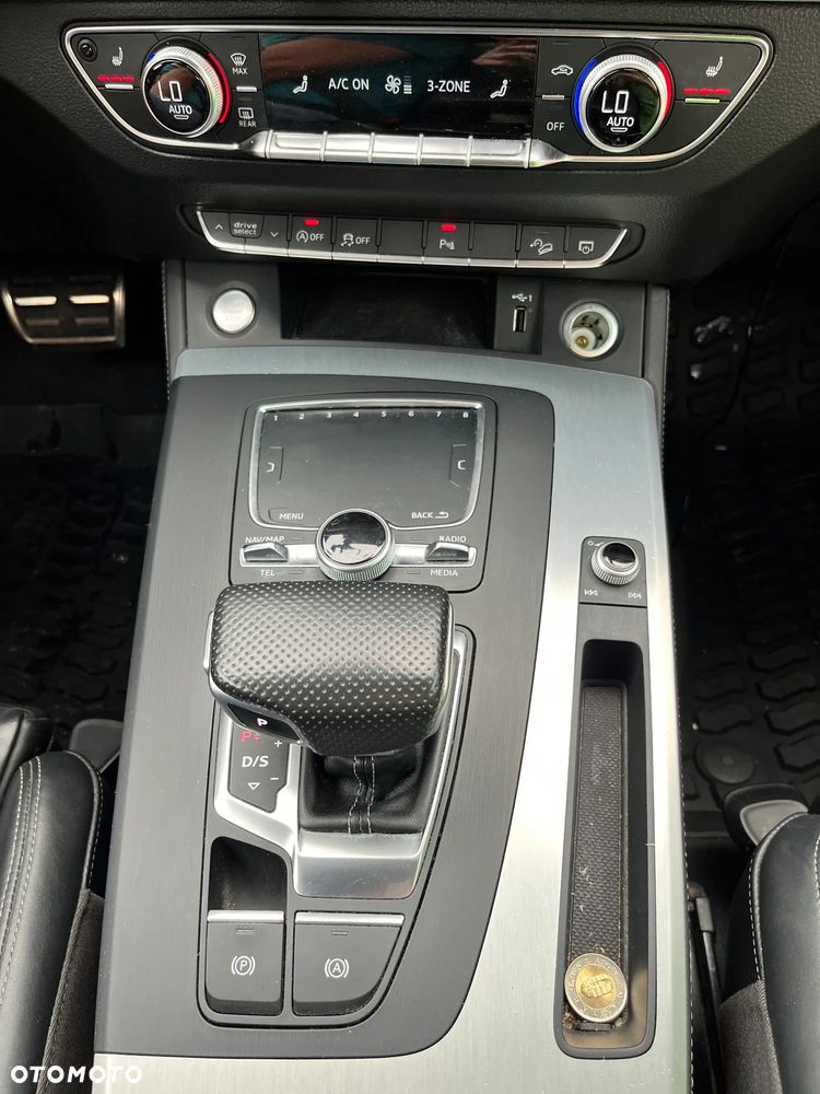 Audi Q5 40 TDI Quattro S tronic sport - 14