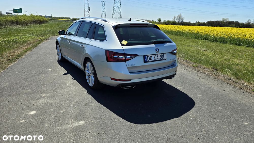 Skoda Superb 2.0 TSI 4x4 L&K DSG - 13