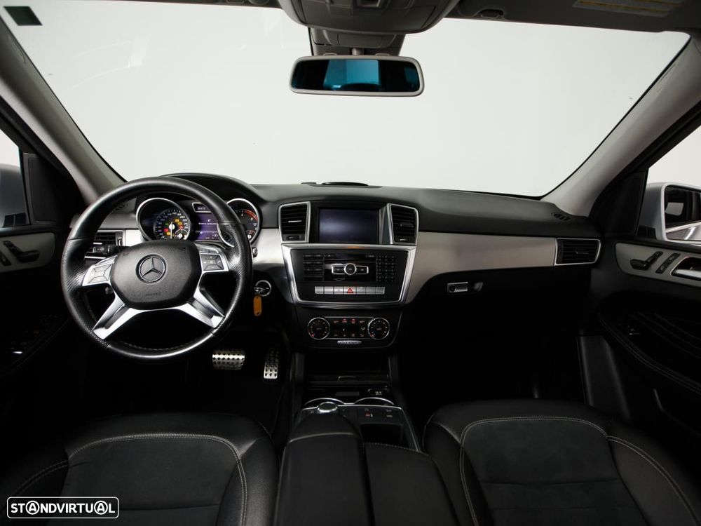 Mercedes-Benz ML 250 - 6