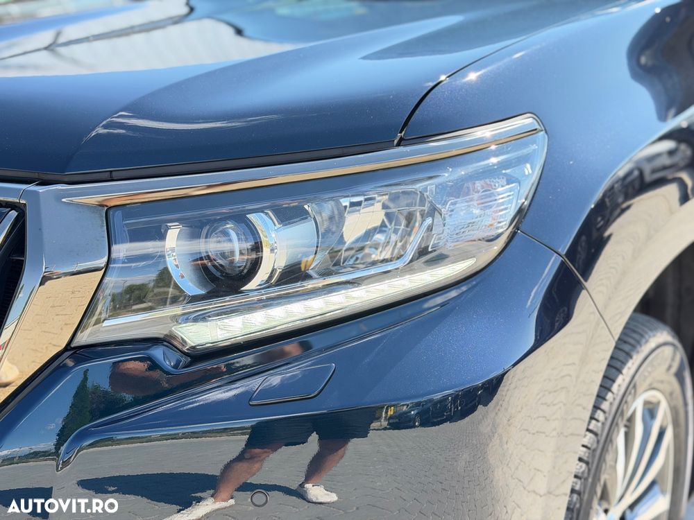 Toyota Land Cruiser 2.8l D-4D 204 CP A/T 7 locuri Luxury AVS - 12