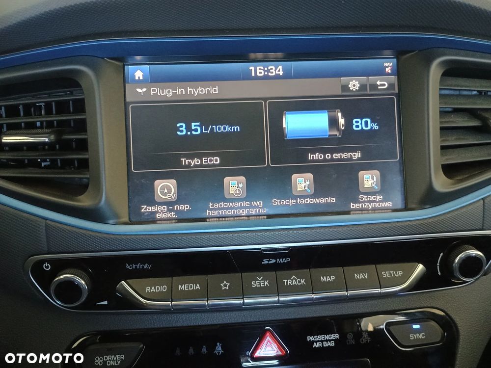 Hyundai IONIQ 1.6 GDI Style - 22