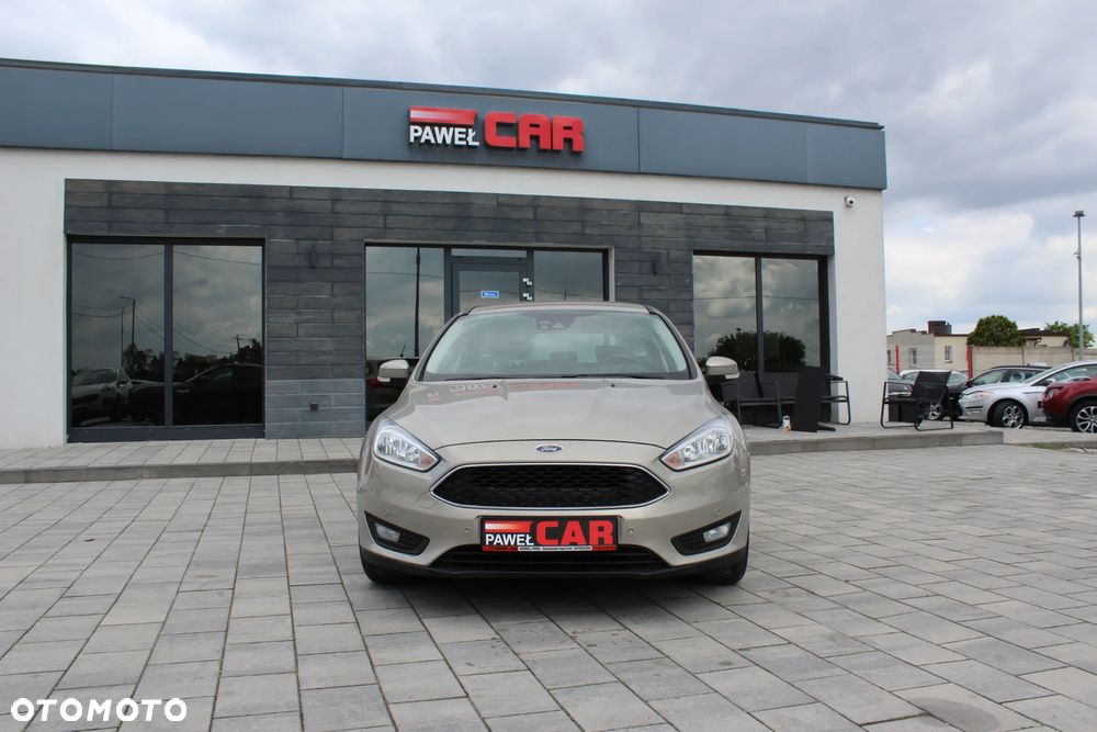 Ford Focus 1.6 TDCi ECOnetic 88g Start-Stopp-System Titanium - 4