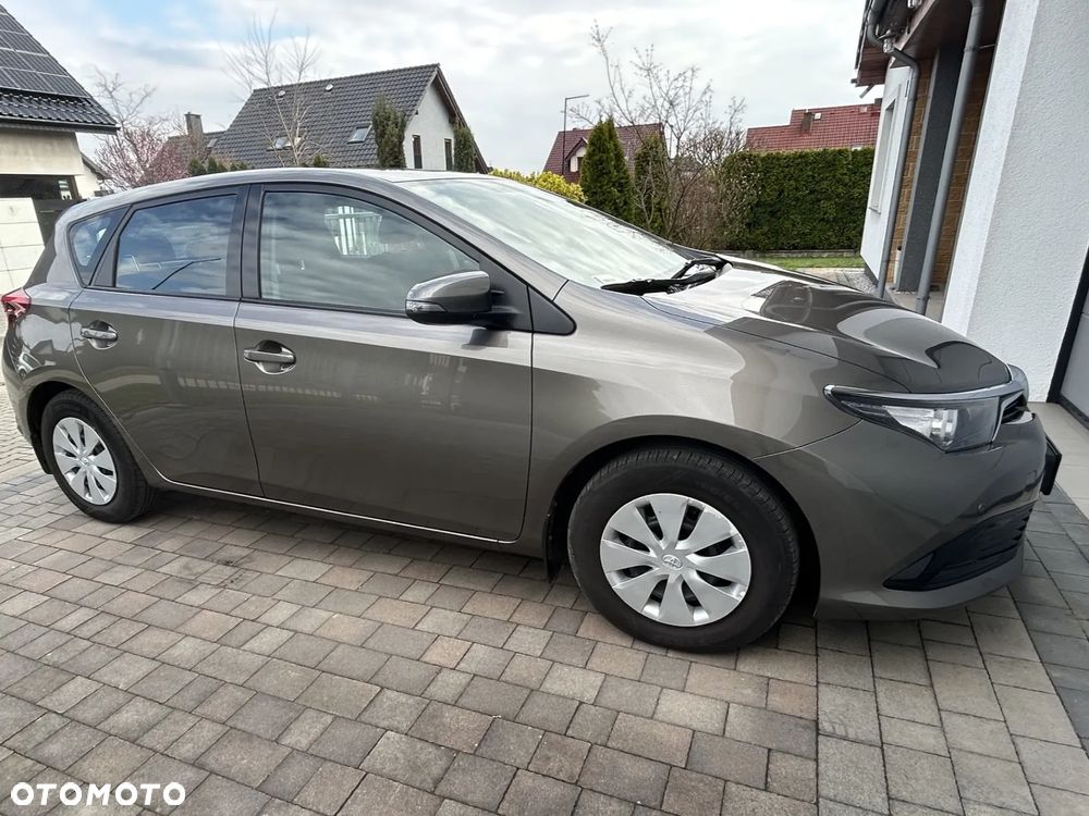 Toyota Auris 1.6 Active - 1