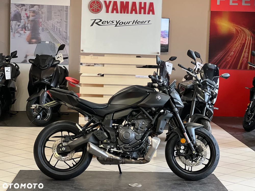 Yamaha MT - 2