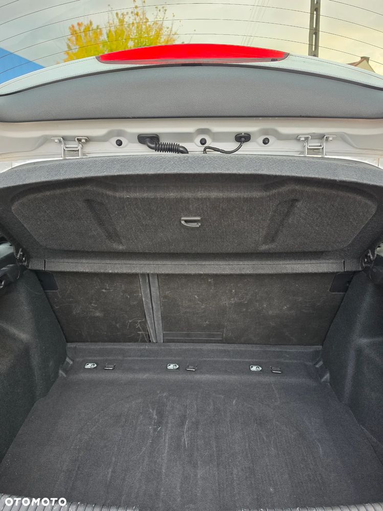 Hyundai i30 i30cw 1.4 Trend - 17