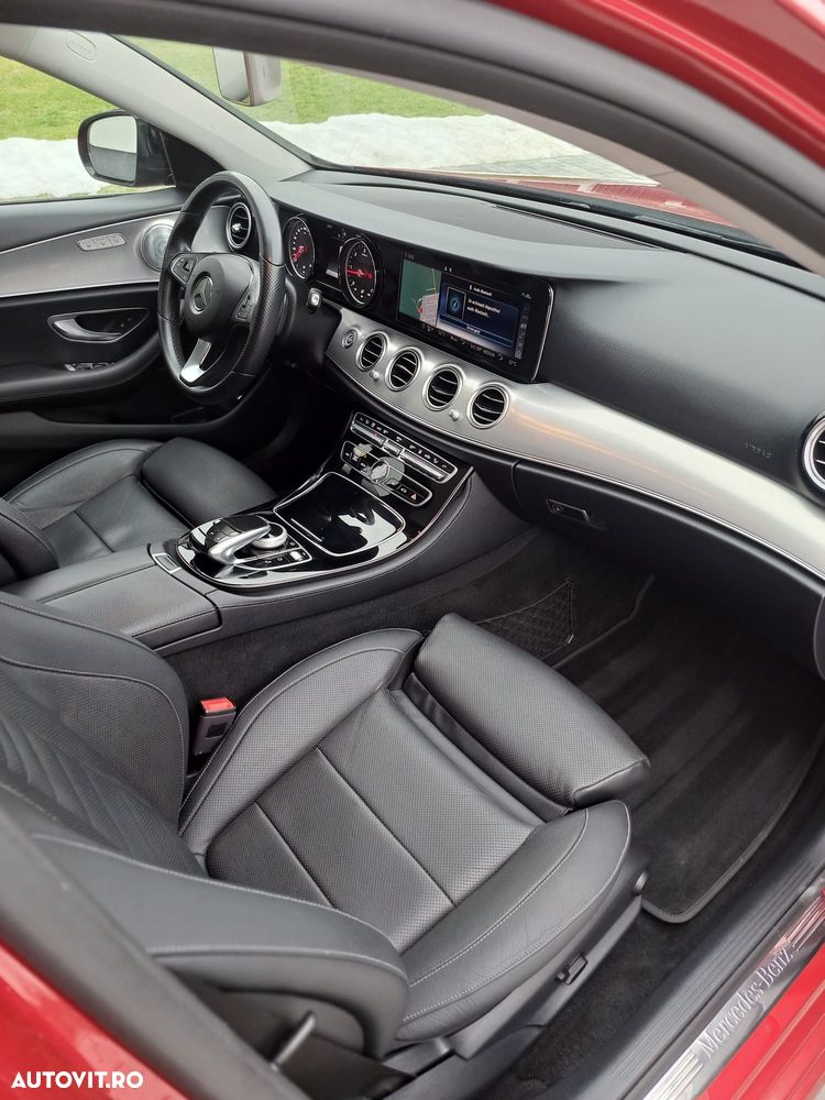Mercedes-Benz E - 11