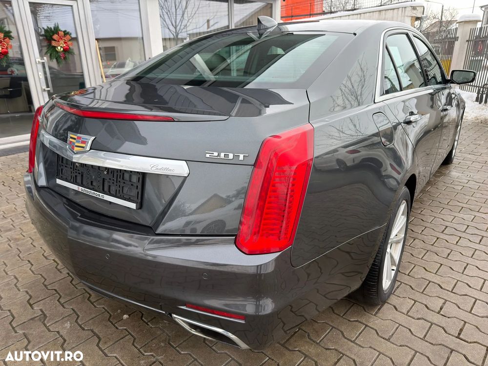 Cadillac CTS - 8