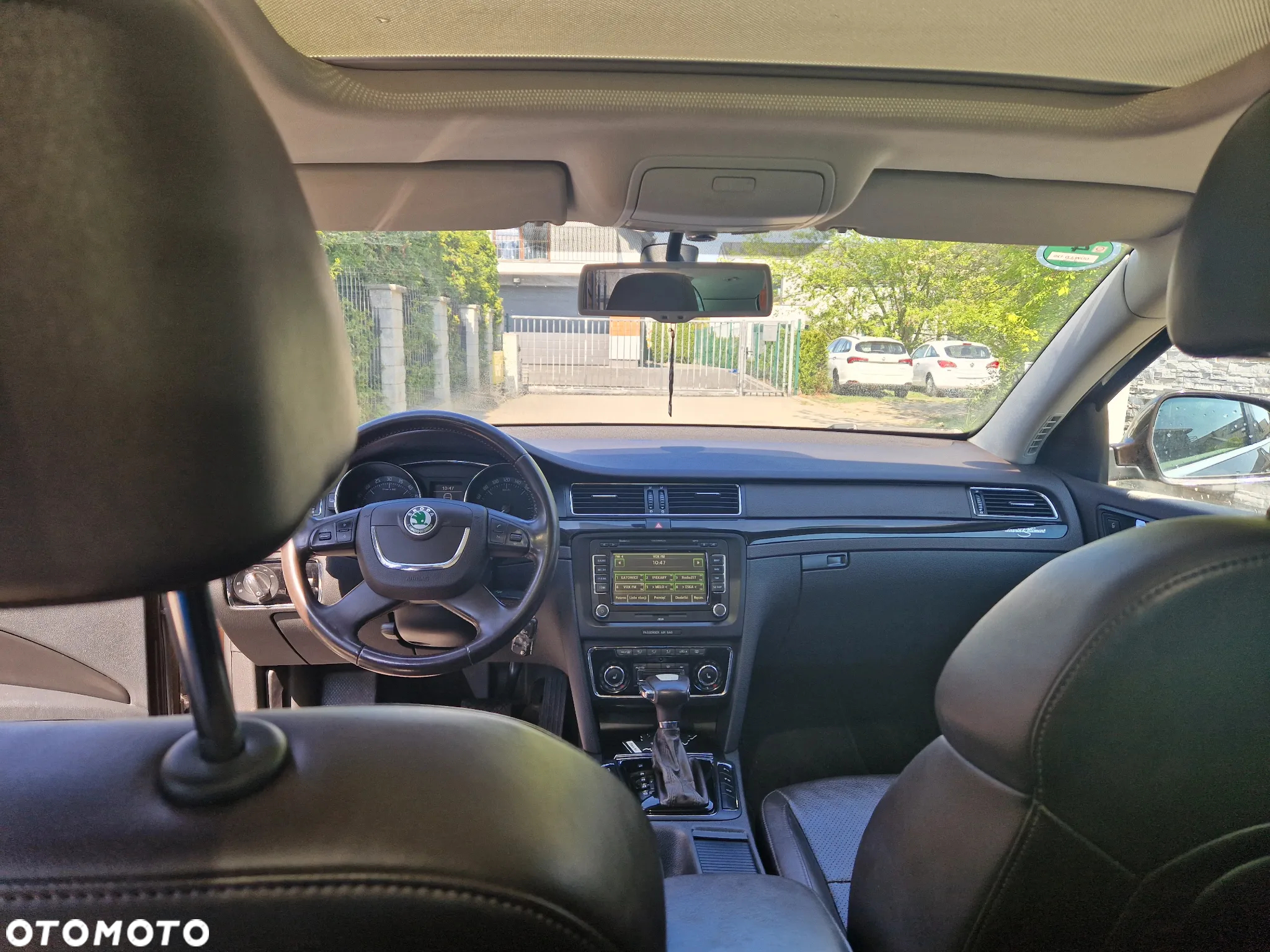 Skoda Superb 2.0 TDI Business DSG - 8