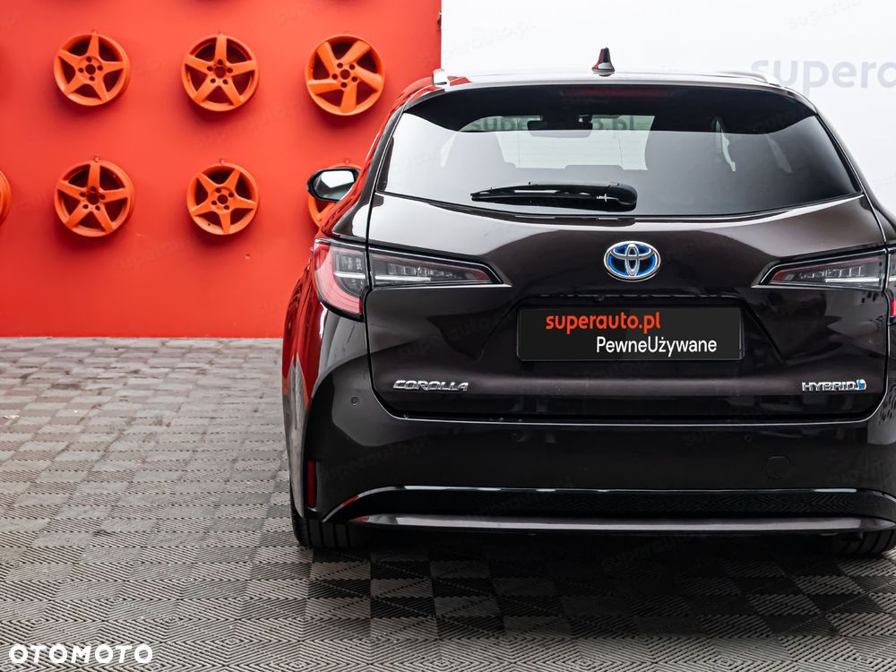 Toyota Corolla 1.8 Hybrid Selection - 21