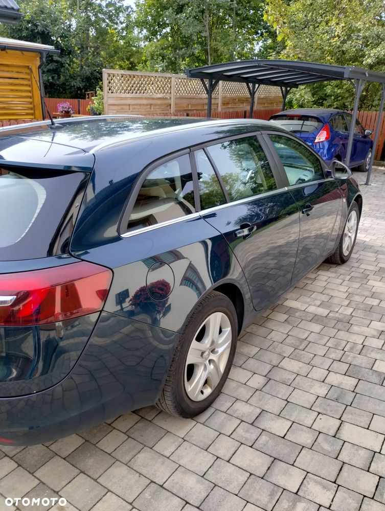 Opel Insignia - 8