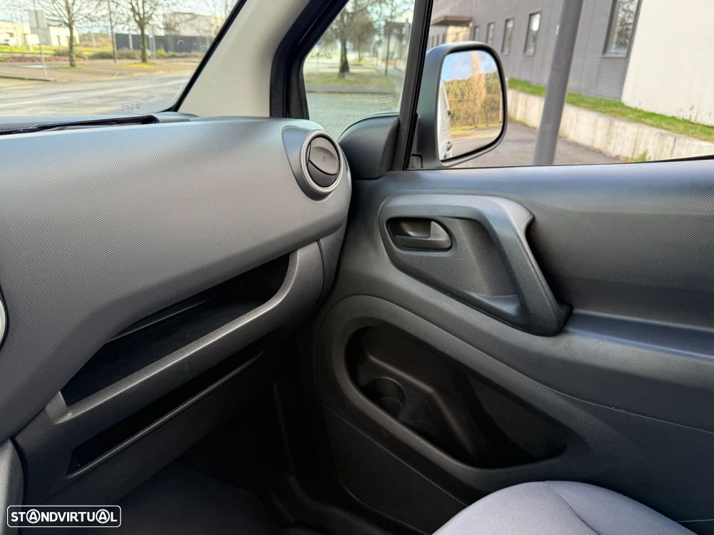 Peugeot e-Partner L2 FlexCab (50kWh) Pro - 15