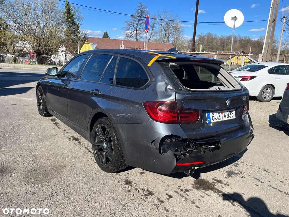 BMW Seria 3 318d Blue Performance - 3