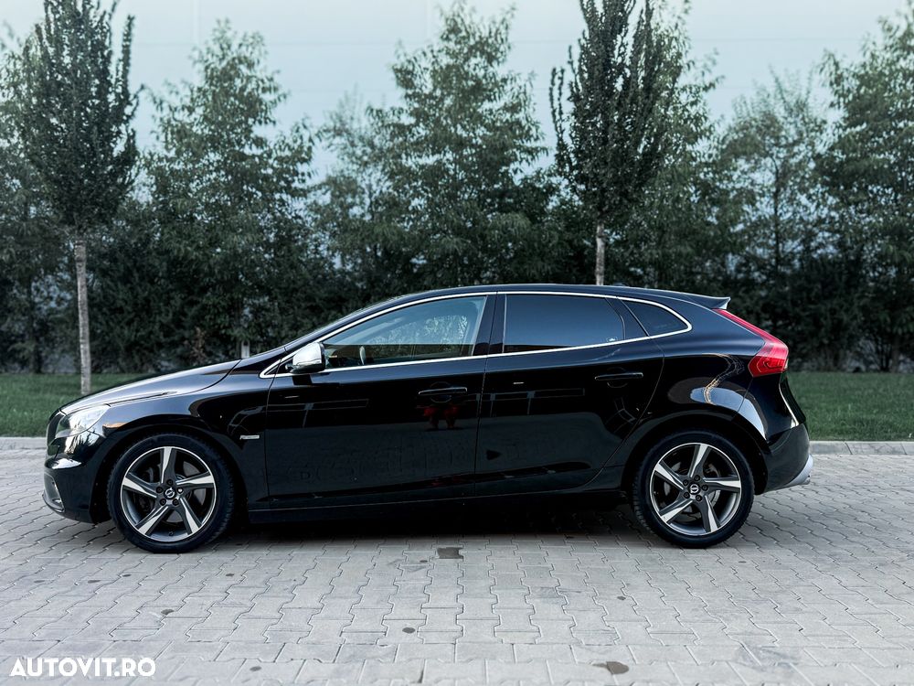 VOLVO V40 2015 — imagine 7