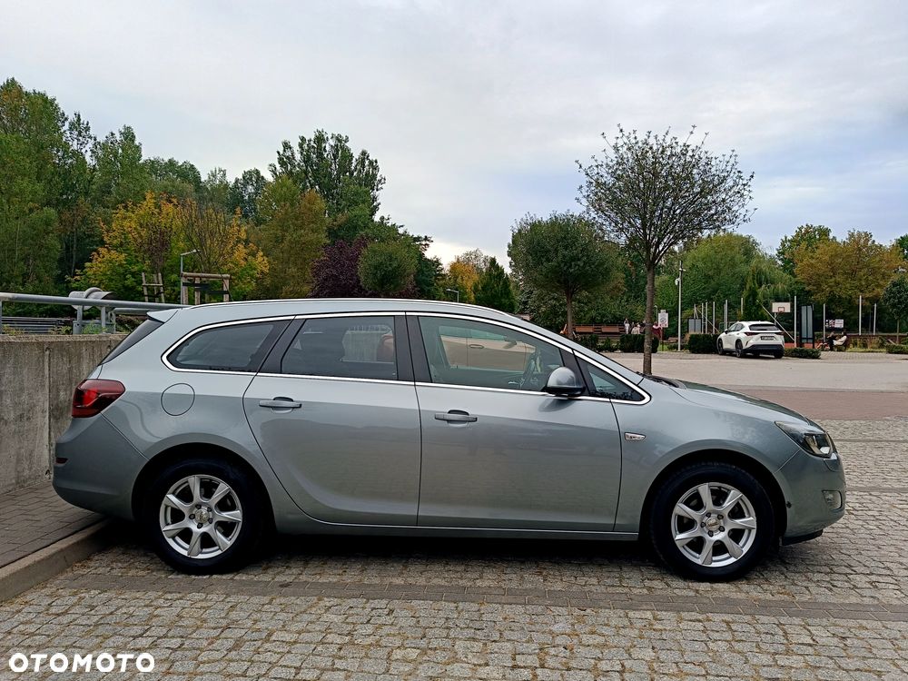 Opel Astra 1.4 Turbo - 2