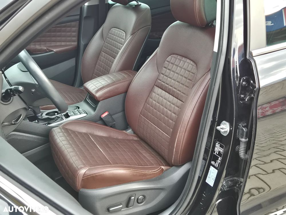 Hyundai Tucson 2.0 CRDI 4WD Automatik 25 Jahre - 11