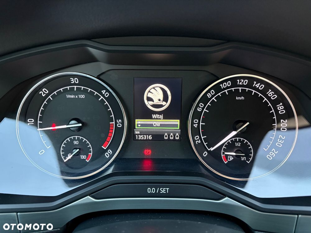 Skoda Superb 2.0 TDI Style DSG - 14