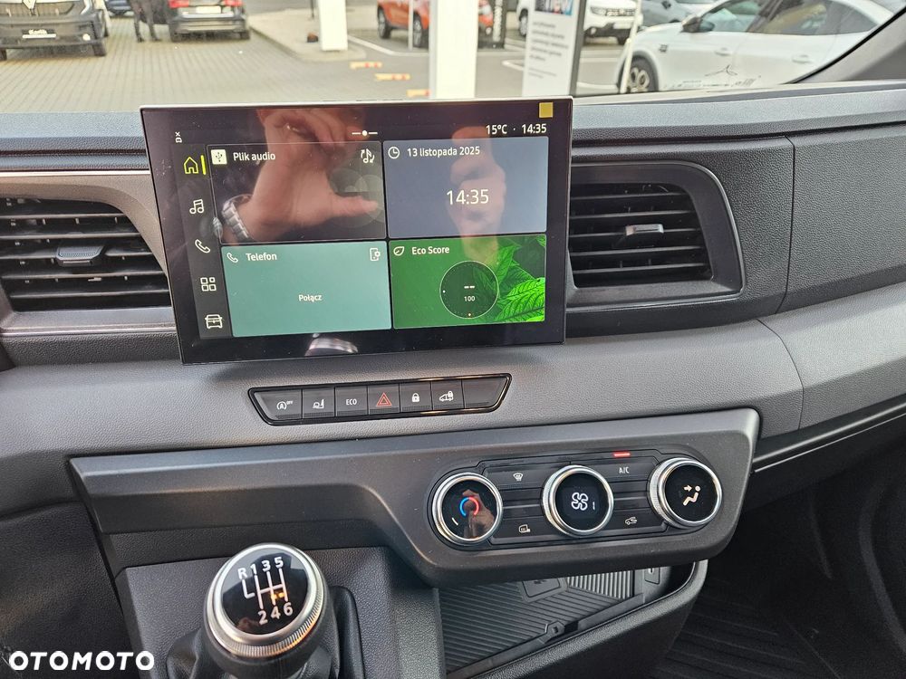 Renault Master Furgon L3H2 2.0dCi 130 KM - 18