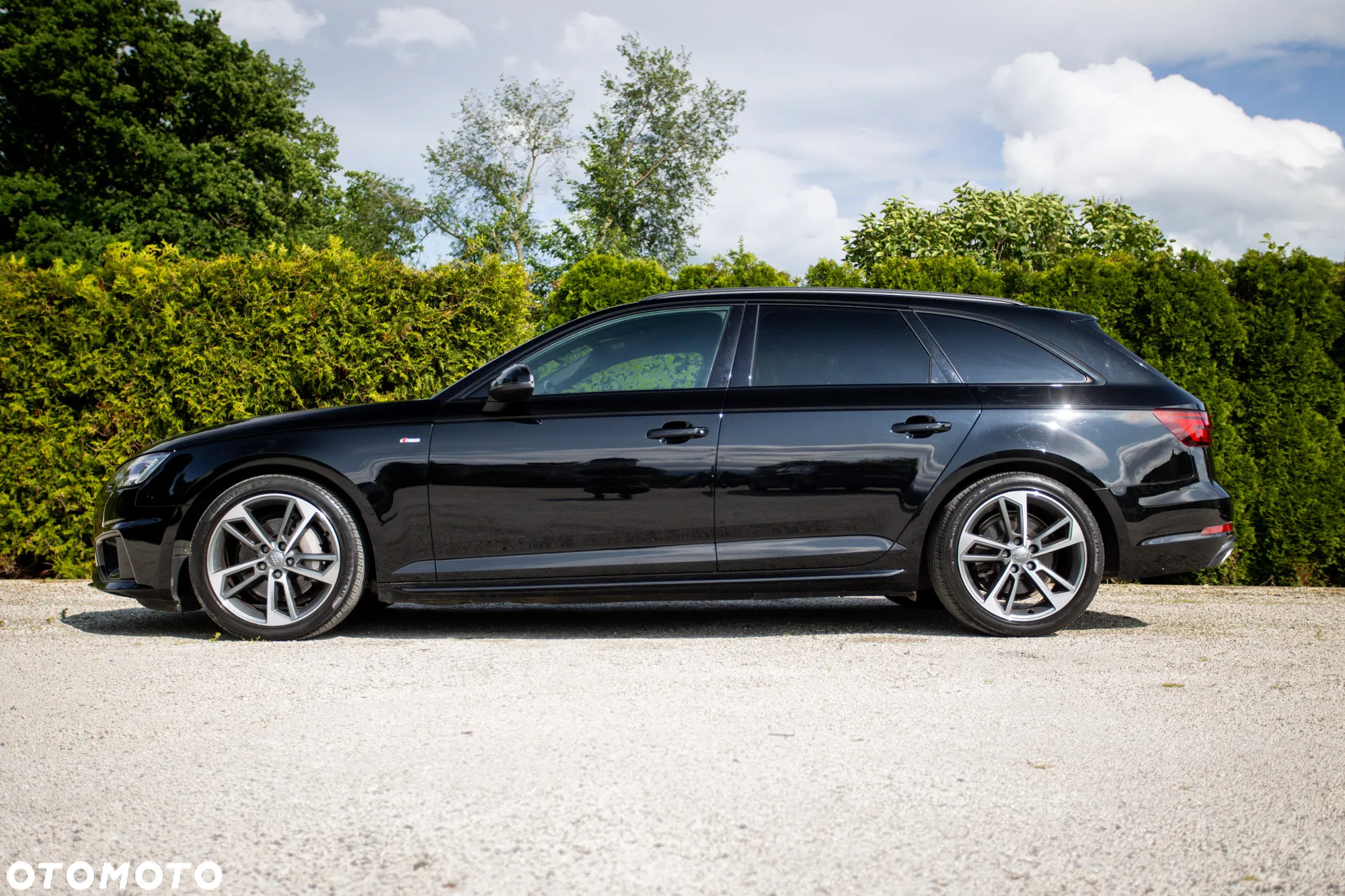 Audi A4 Avant 40 TDI S tronic S line - 4
