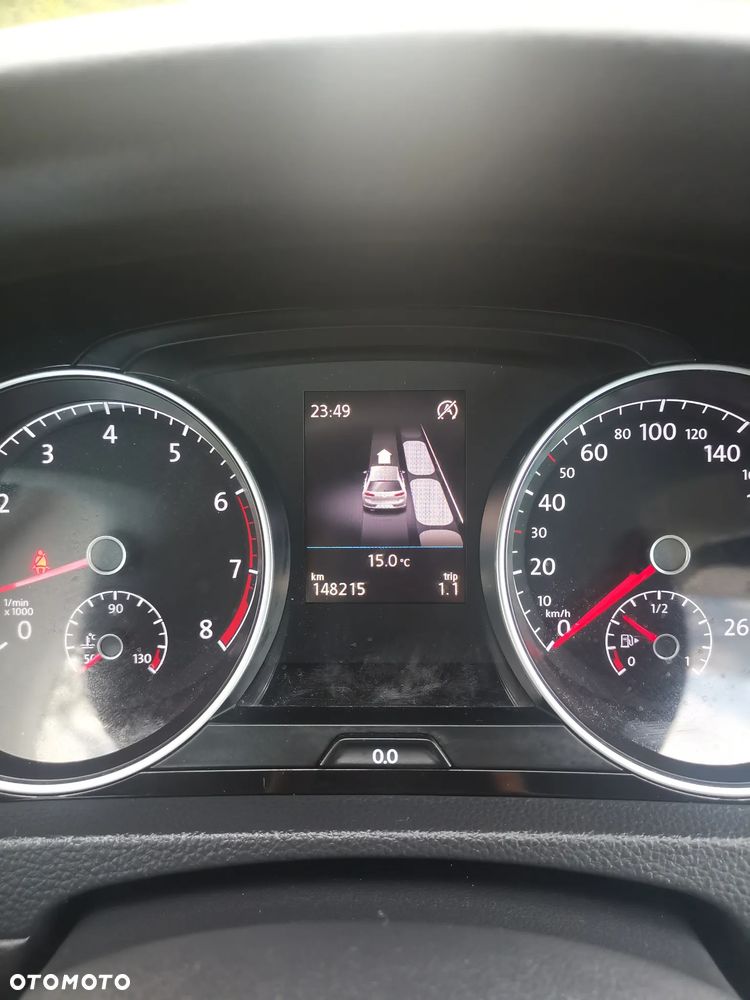 Volkswagen Golf - 16