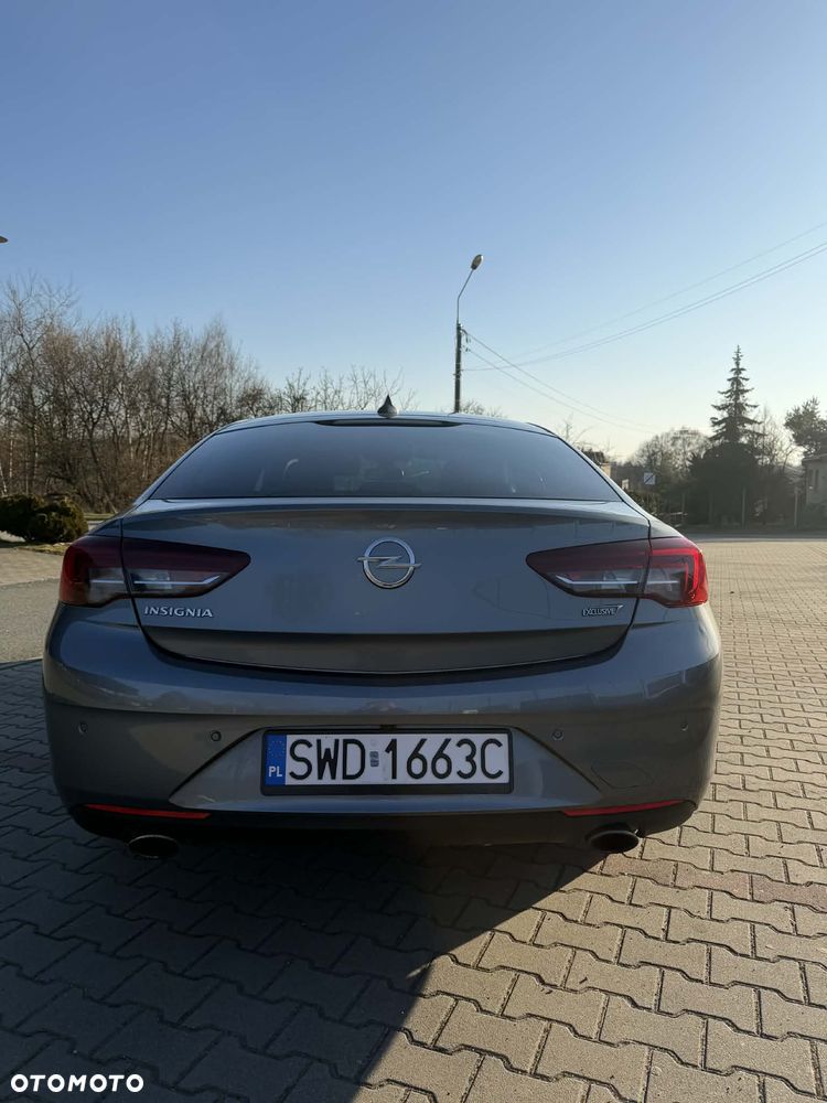 Opel Insignia 2.0 T 4x4 Exclusive S&S - 6