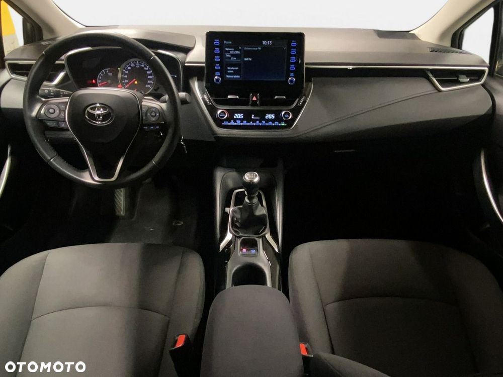 Toyota Corolla - 21